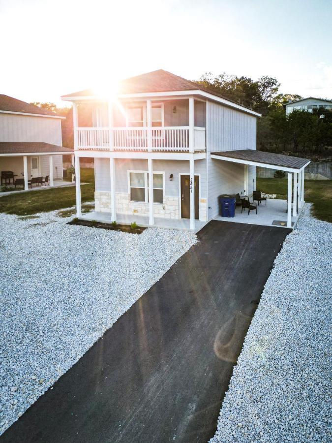 Lakeshore Retreat 峡谷湖 外观 照片